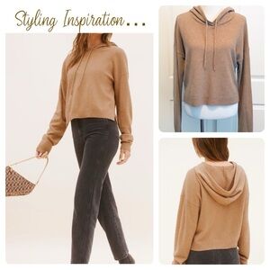 Reformation Cashmere Hoodie Pullover in Camel Tan - Size M